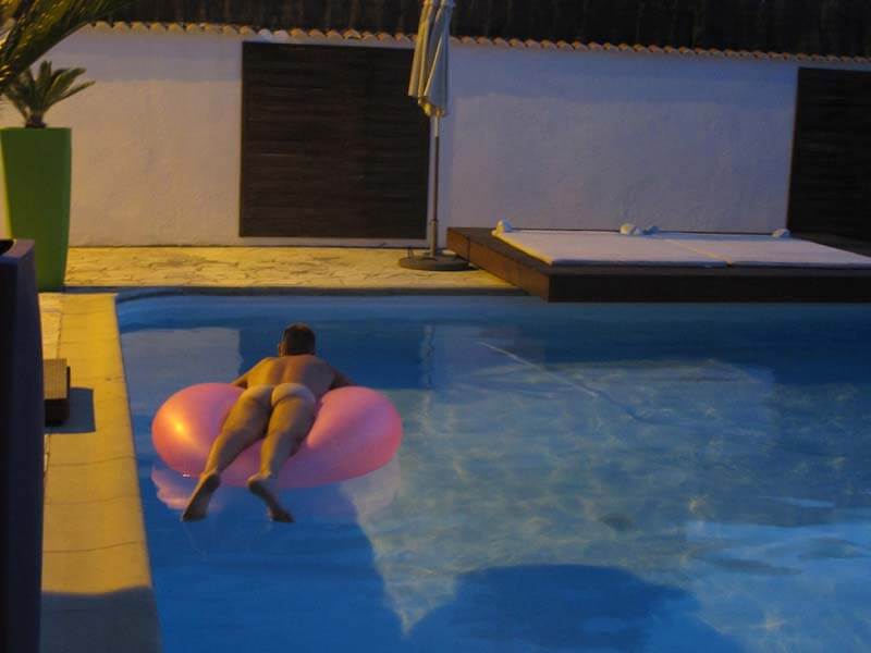piscine uchaud chambres hote gay19