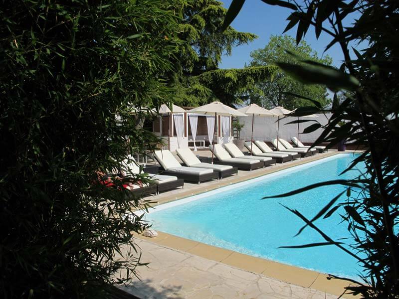 piscine uchaud chambres hote gay30