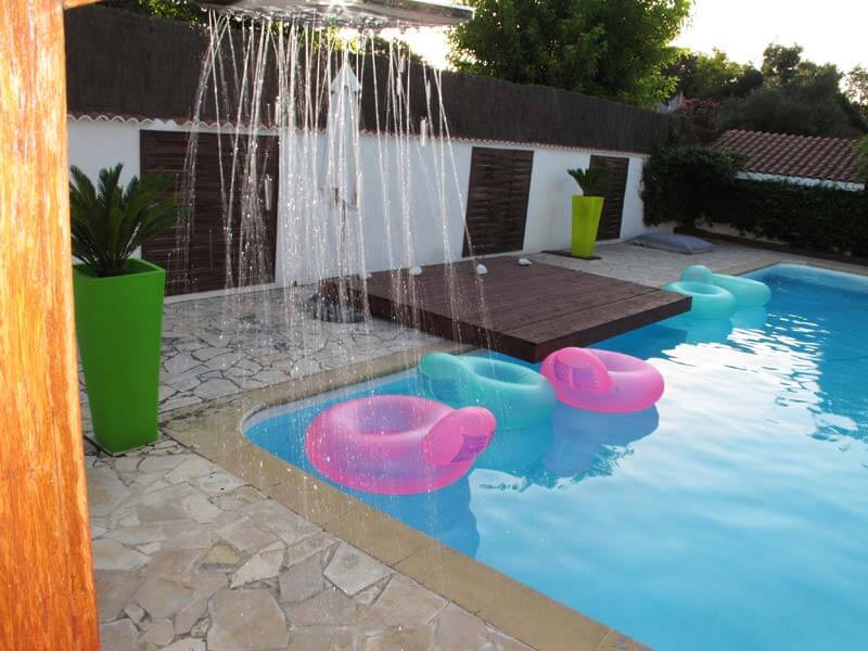piscine uchaud chambres hote gay33