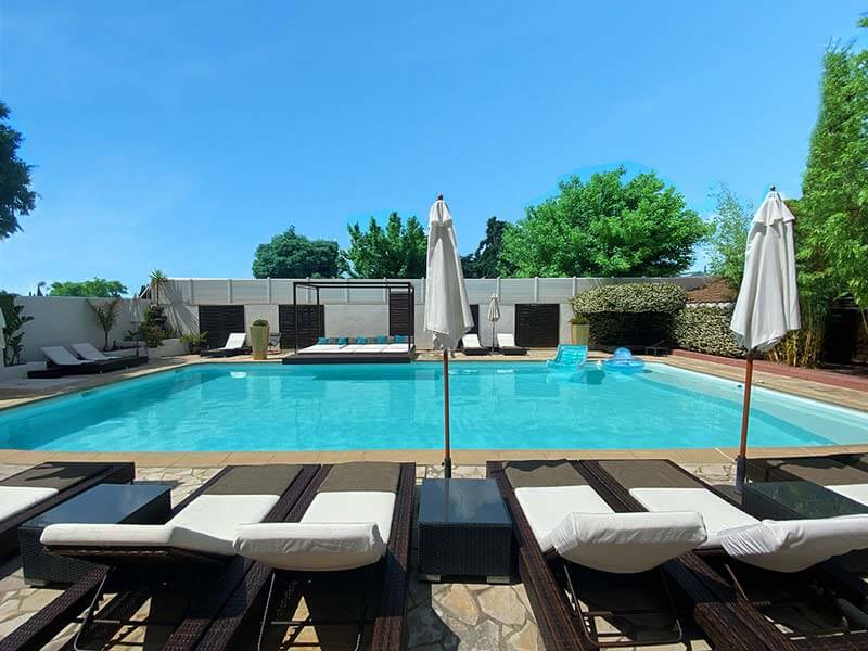 piscine uchaud chambres hote gay4