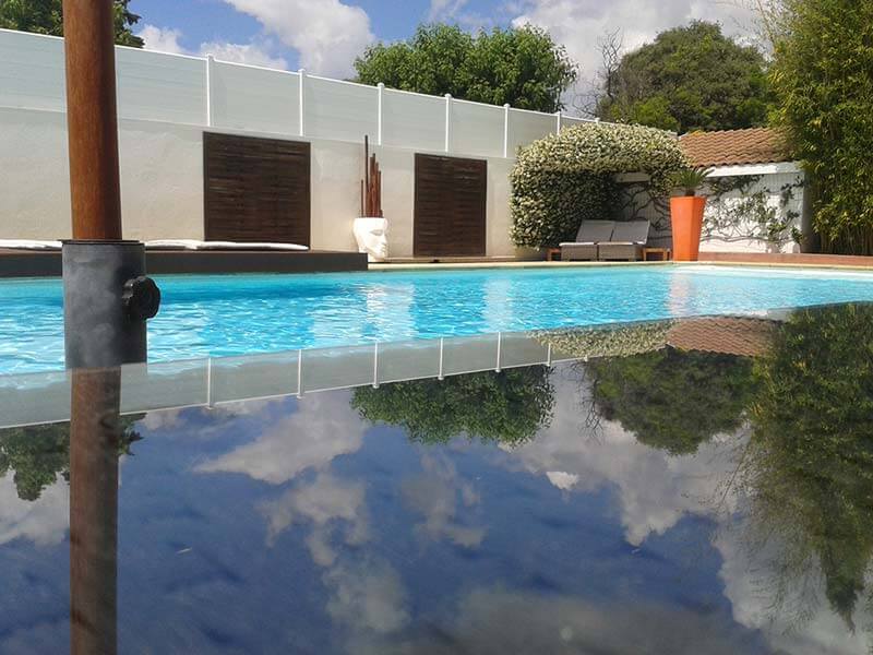 piscine uchaud chambres hote gay7