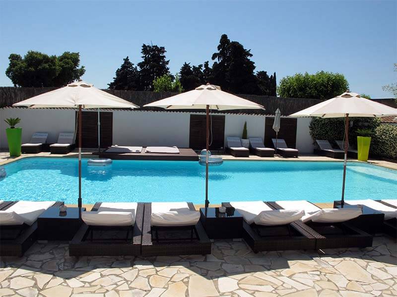 piscine uchaud chambres hote gay9