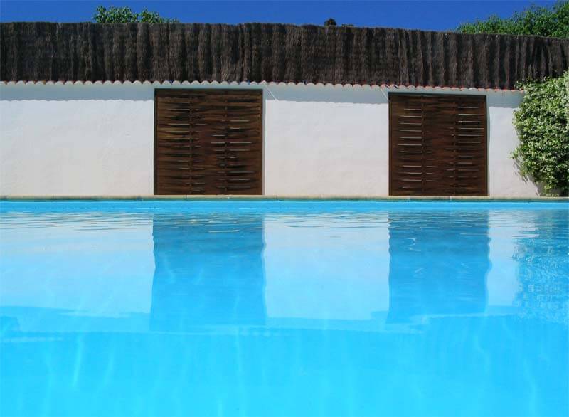 piscine uchaud chambres hote gay gite 1